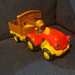 Fisher Price Little People Tractor
