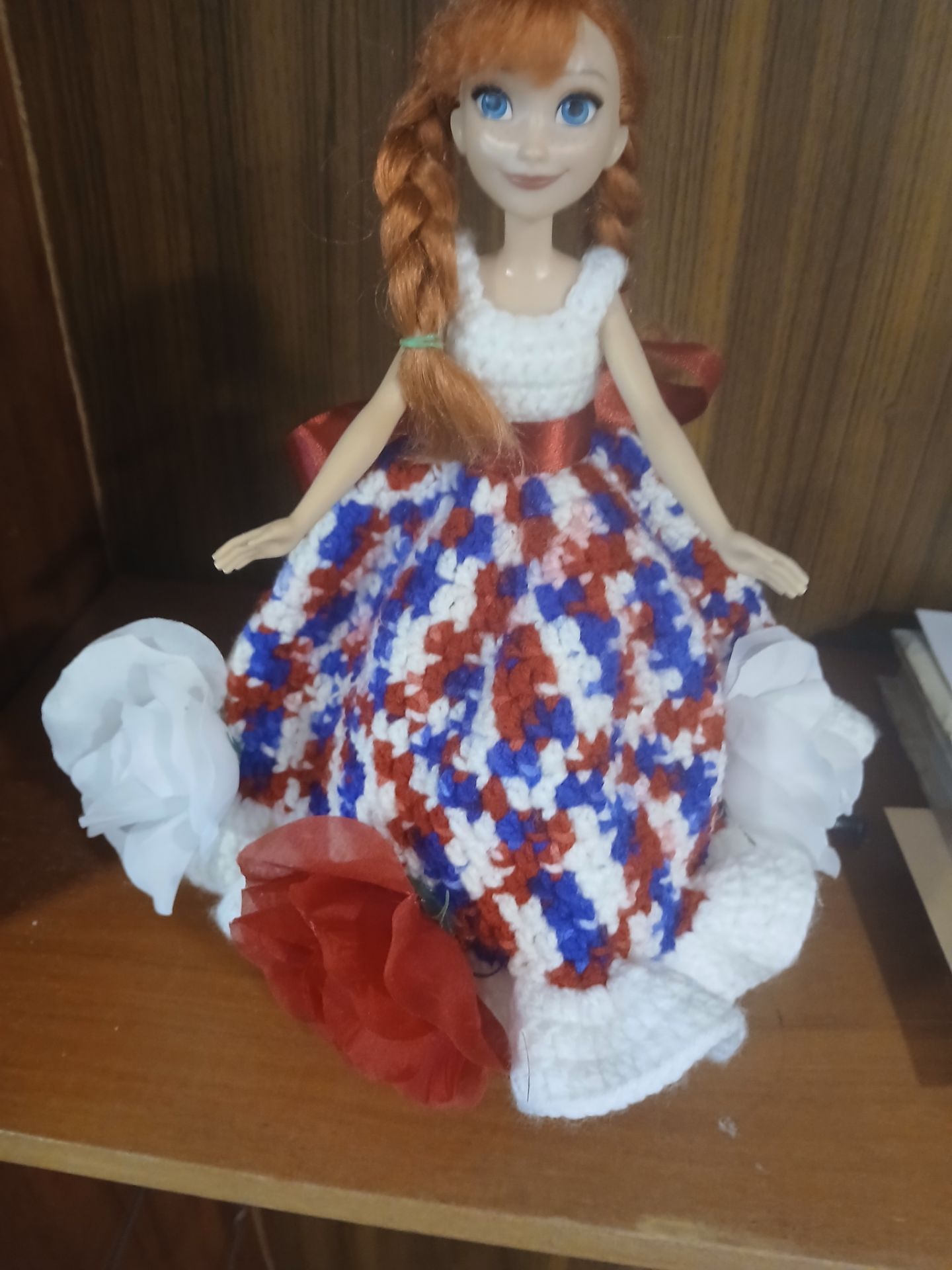Handmade Anna Toilet Tissue Cover Girl