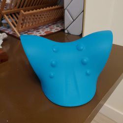 Neck and shoulder relaxer, Cervical traction device