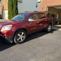 2011 GMC Acadia