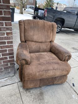 Light Brown, Soft Leather Extra Wide Recliner I Just Cleaned It After The Picture