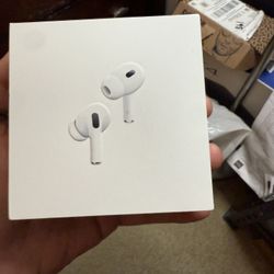 BRAND NEW AIRPODS PRO 2nd Gen With USB-C and A Brand New Case 