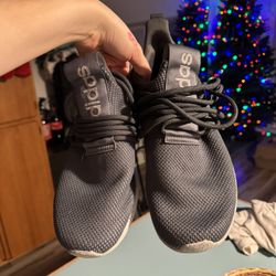 Men’s Size 11 Tennis Shoes Adidas 