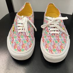 VANs BEATLES All You Need Is Love Yellow Submarine. Mens 6 1 2