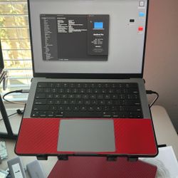 14” M2 Max Mac Book Pro 4tb HD 96 Gb Ram