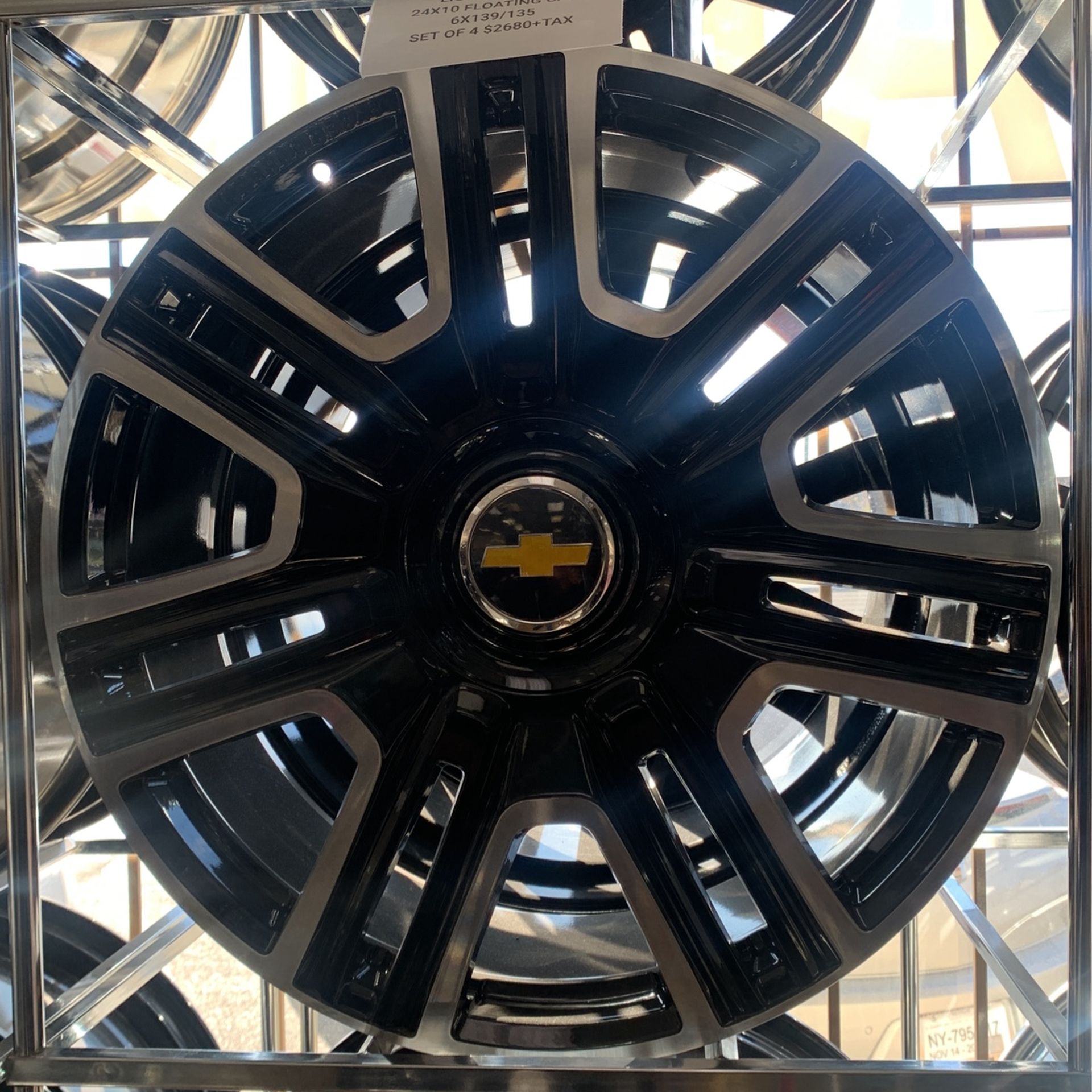 24” FORGED WHEELS WHEELS WITH FLOATING CAPS