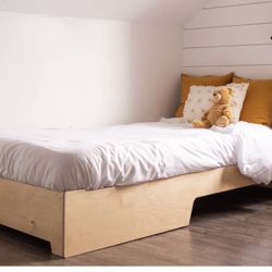 Montessori Floor Bed