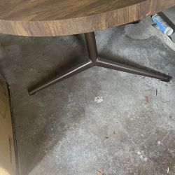 Vintage 1971 Formica Kitchen Table