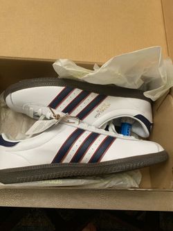 Adidas shoes new 7 1/2 new