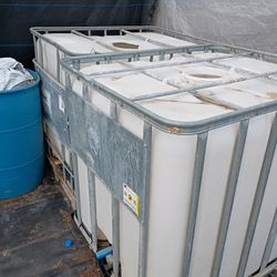 Tambos De Mil Littos