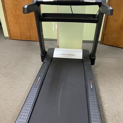 Gently Used ProForm Treadmill – Great Deal
