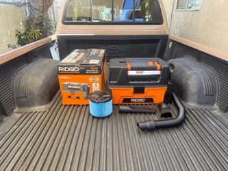 RIDGID 3 Gal. 5.0 Peak HP NXT Shop Vacuum Wet Dry Vac with Fine Dust Filter, Expandable Hose and Accessory Attachments HD0300