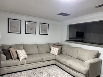 Sectional couch