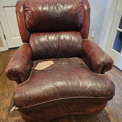 Thomasville Leather Recliner Chair - Wine Color - Seat covering needs replaced. 34"W 32"D 38"H
