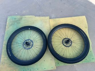 Carbon fiber Bike wheels ROVAL