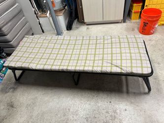 Camping cot