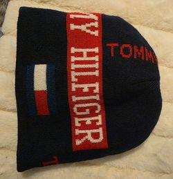 Tommy Hilfiger Knit Beanie Hat REVERSIBLE