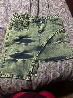 cute y2k green skirt 