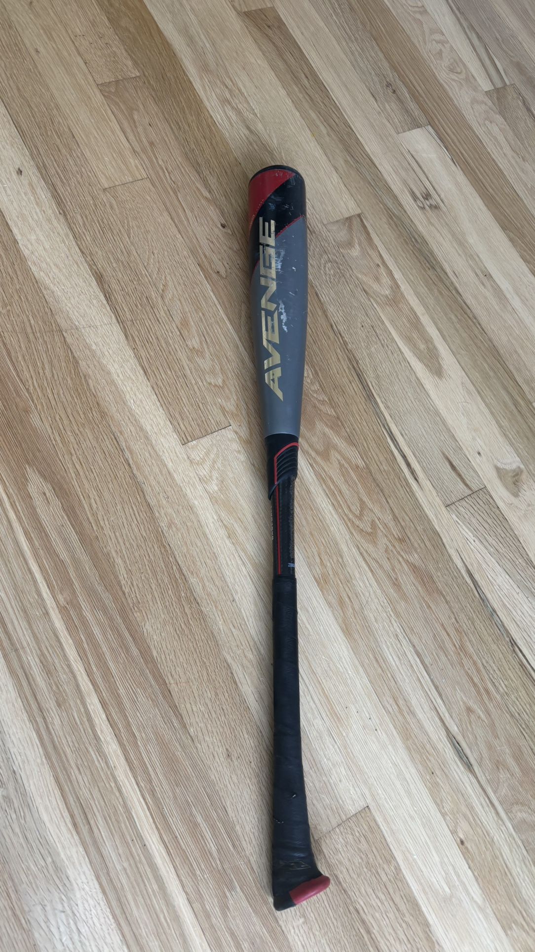 Axe avenge  29in 19oz Usa baseball certified