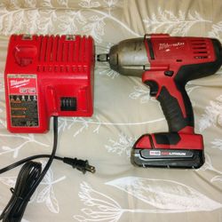 Milwaukee 1/2 Impact Battery And Charger 