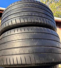 325 35 23 Michelin Pilot Sport 4S 325/35/23 Used Tires 325/35ZR23