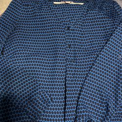 Woman’s blue top. Business shirt. Medium 