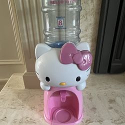 Hello Kitty Water Dispenser 