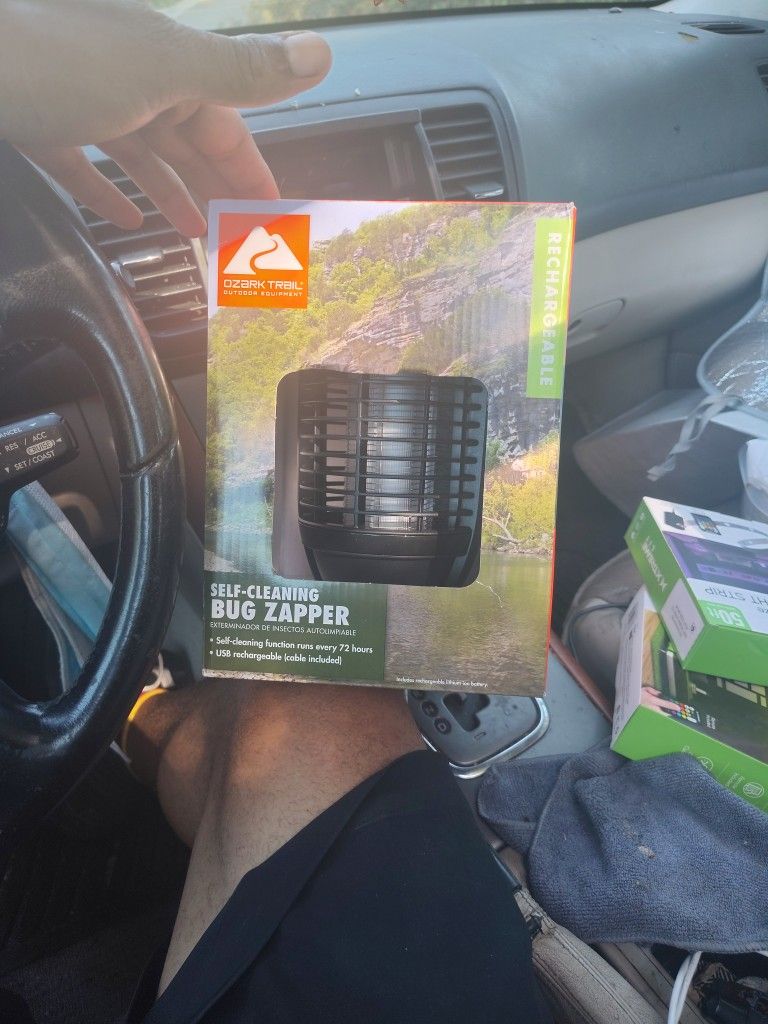 Ozark Self Cleaning Bug Zapper