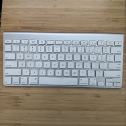 Apple Wireless Keyboard
