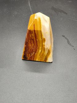 Agate Obelisk 