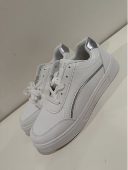 Tenis nuevos 7.5