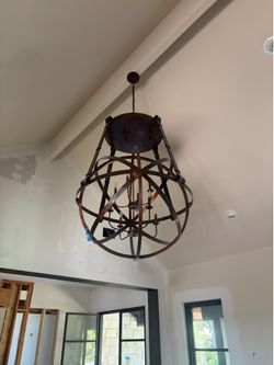 Gimbal Grinado 8 - Light Dimmable Globe Chandelier