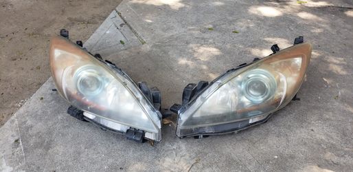 Mazda 3 Headlights Halogen Left And Right 2010-2013