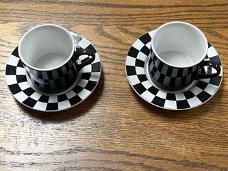 Two Checkered Espresso Cups With Saucers 