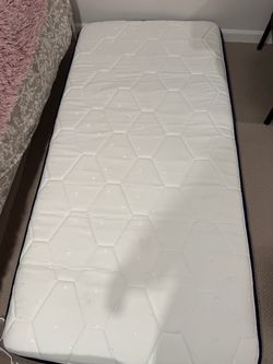Twin mattress for Sale