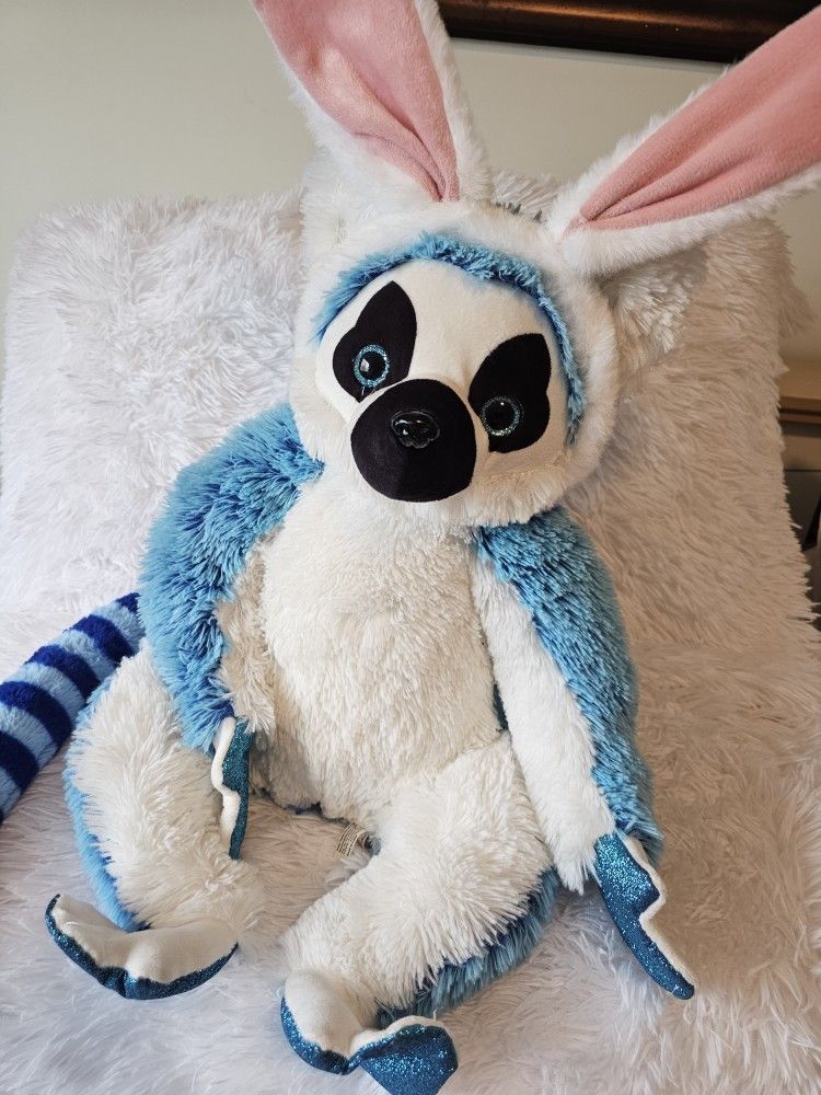 $10.00 - Fancy & Large Ring Tailed Lemur - Like New!
