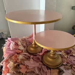 Cake stand