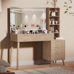 FOR SALE: Brand New Vanity (Still in Box)