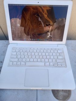 MacBook Laptop