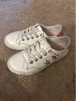 Blowfish Tennis shoes