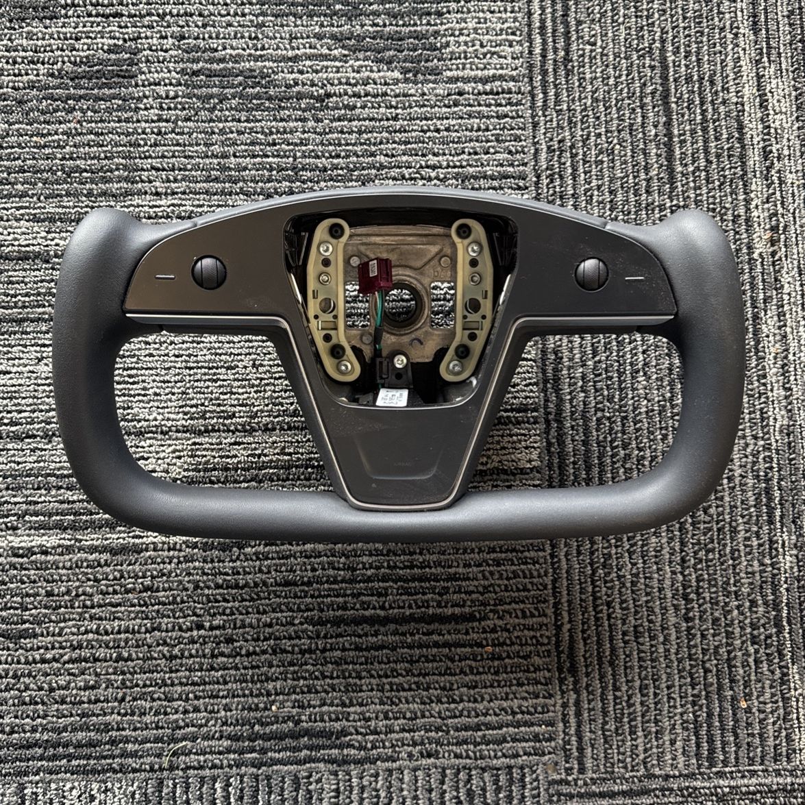 Tesla Yoke Steering Wheel OEM. $1000 Retail At Tesla