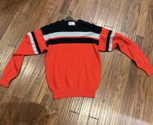 Men’s Vintage Wool Blend  Red Sweater By Tyrolia by Head Size Large 