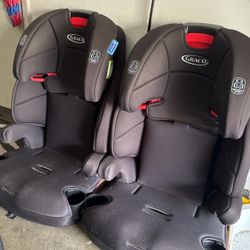 Two Graco Car Seat 