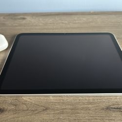 iPad 10th Gen 64GB Silver (AppleCare+, Excellent) + AirPods Pro 2 Bundle