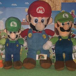 Super Mario Plushies
