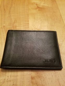 Tumi wallet