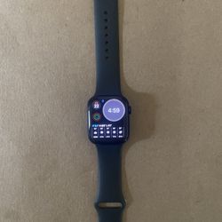 Apple Watch Series 8