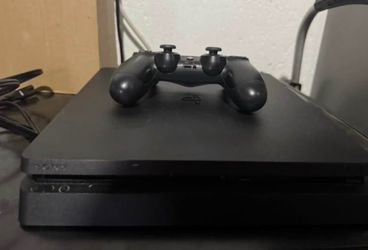 PS4 slim Sony