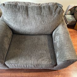 Oversized Accent Chair 