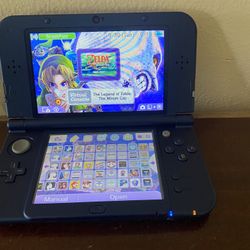 Nintendo 3DS XL Galaxy Purple Edition